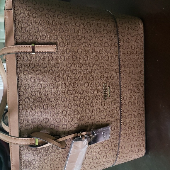 Guess Handbags - Guess purse